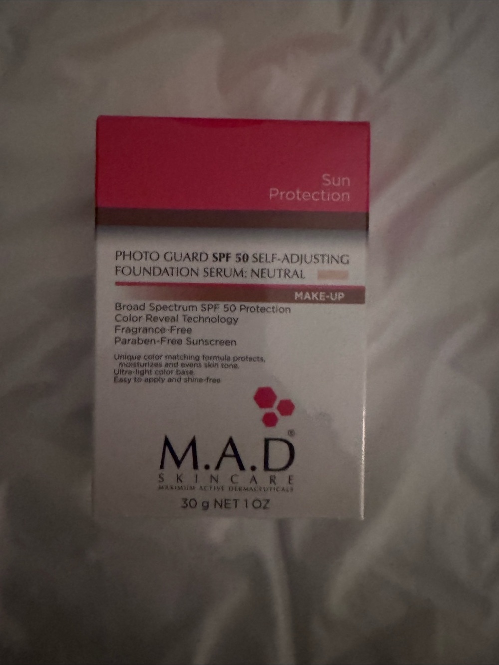 Photo Guard SPF 50 Self-Adjusting Foundation Serum — Neutral (Pink/White)